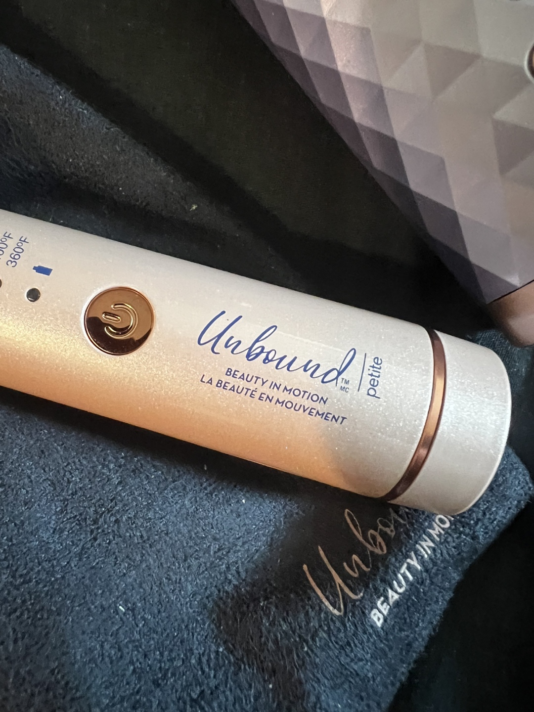 Unbound Petite Cordless Automatic Hair Curler - photo 4