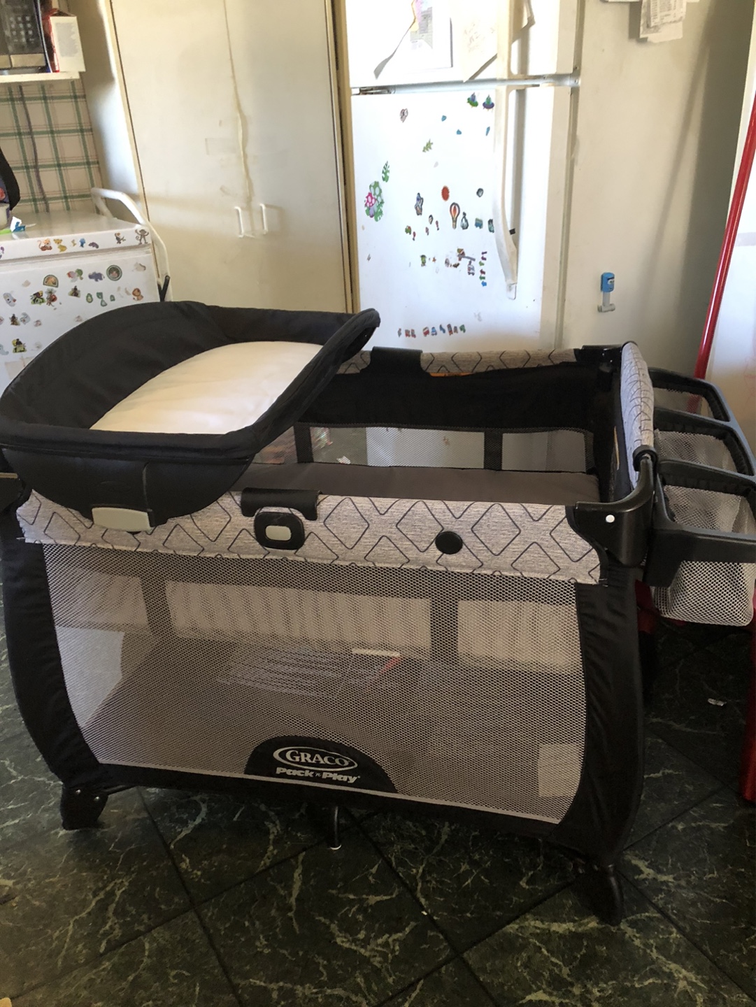 Graco Pack 'n Play Playard - photo 5