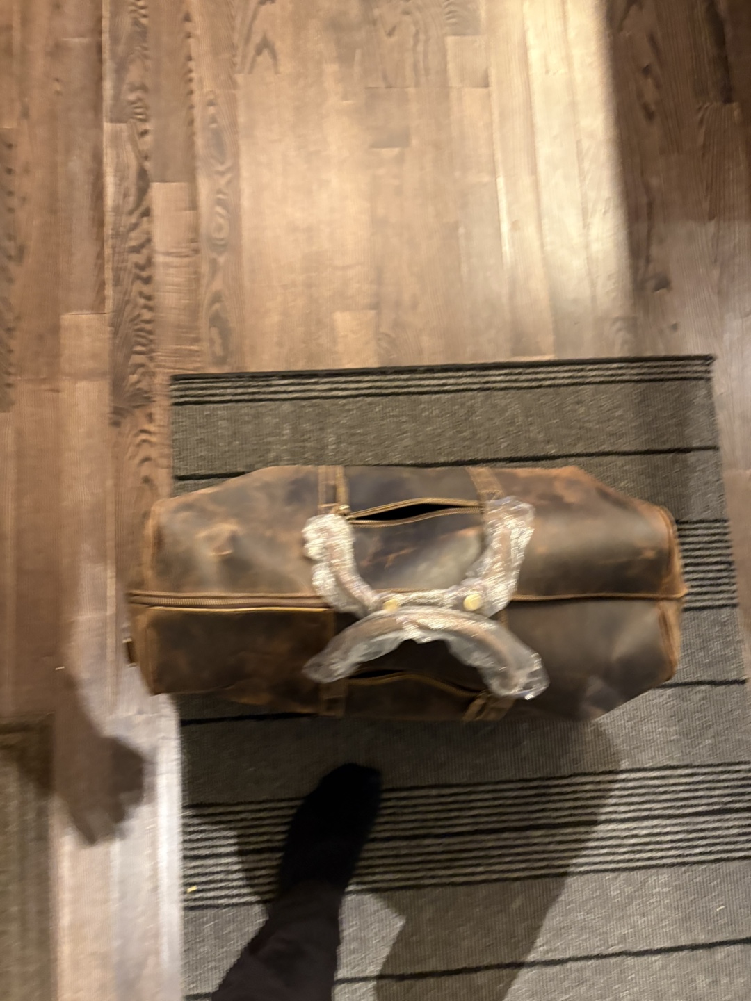Vintage Brown Leather Duffle Bag - photo 4