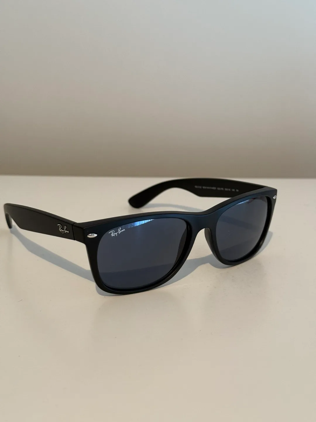 Ray-Ban Sunglasses - Black Frame, Grey Lenses thumbnail