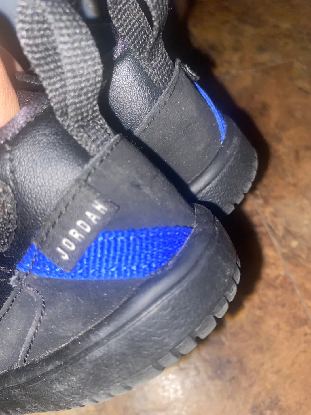 Infant Jordan Shoes Size 6 💚 image indicator(3)