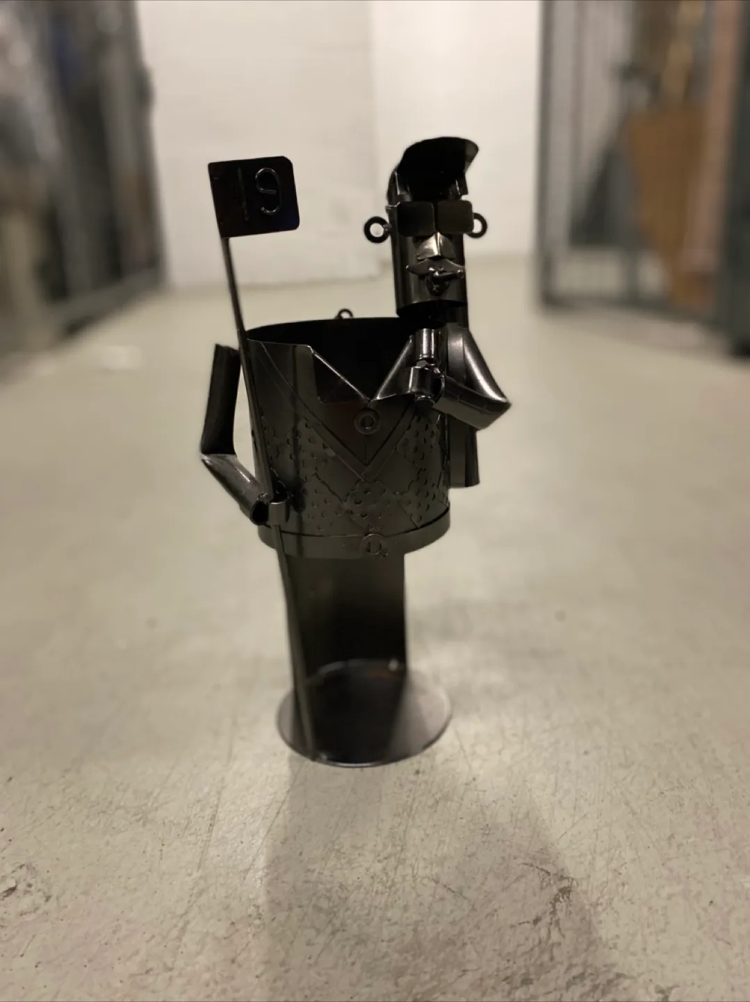 Metal Golf Caddy Wine Bottle Holder image indicator(2)