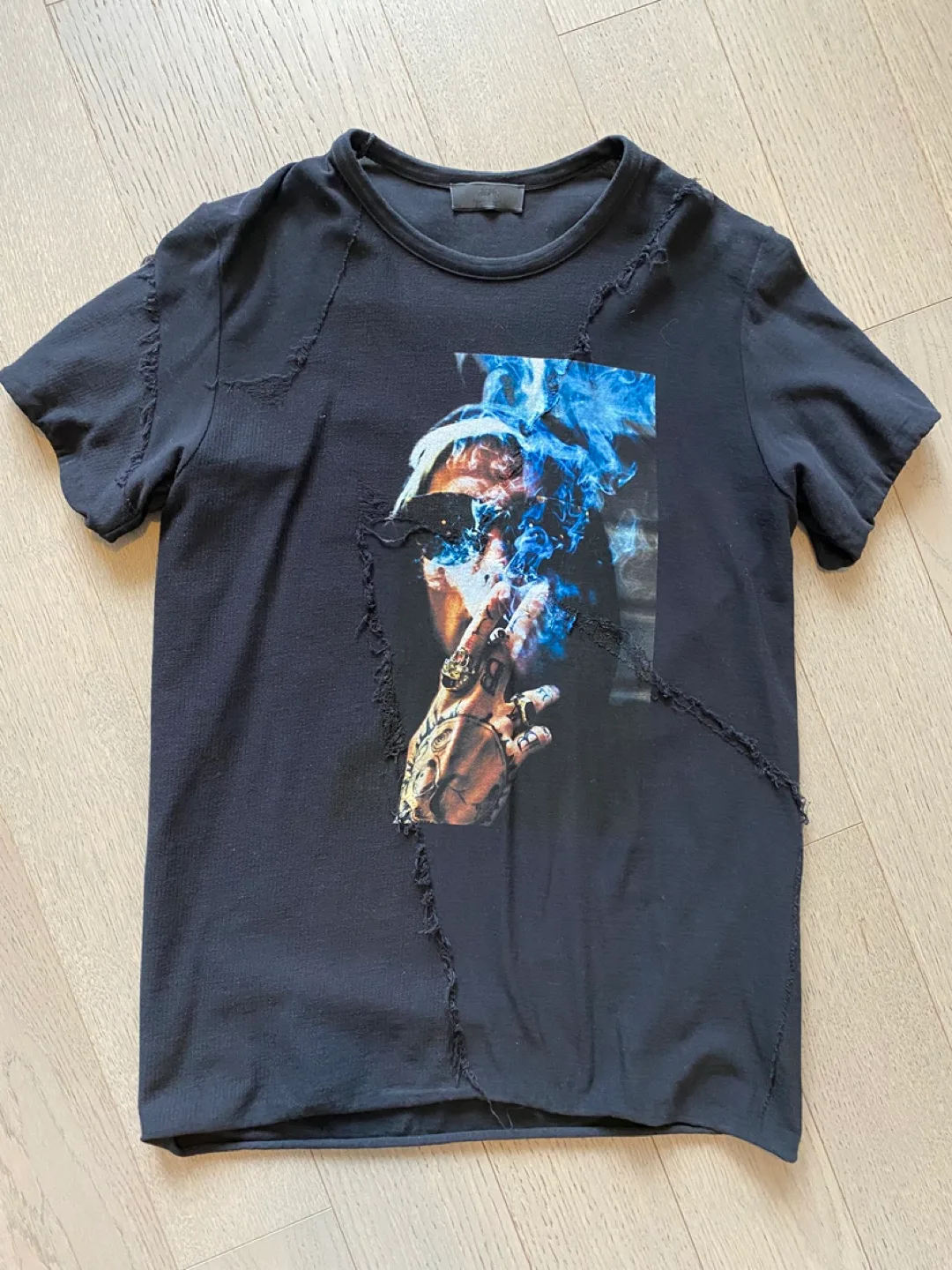 RH45 Distressed Graphic T-Shirt image indicator(2)