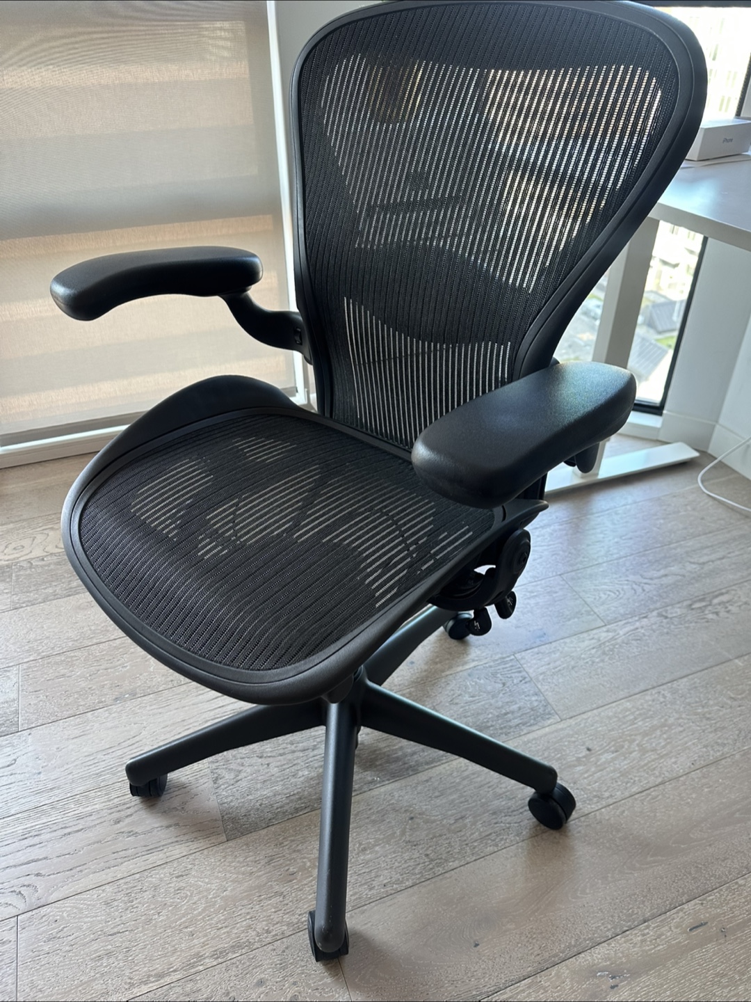 Herman Miller Aeron Chair - Excellent Condition