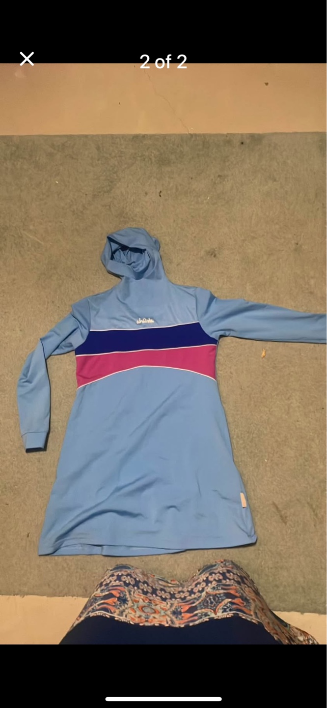 Girls' modest swimsuit, size 10