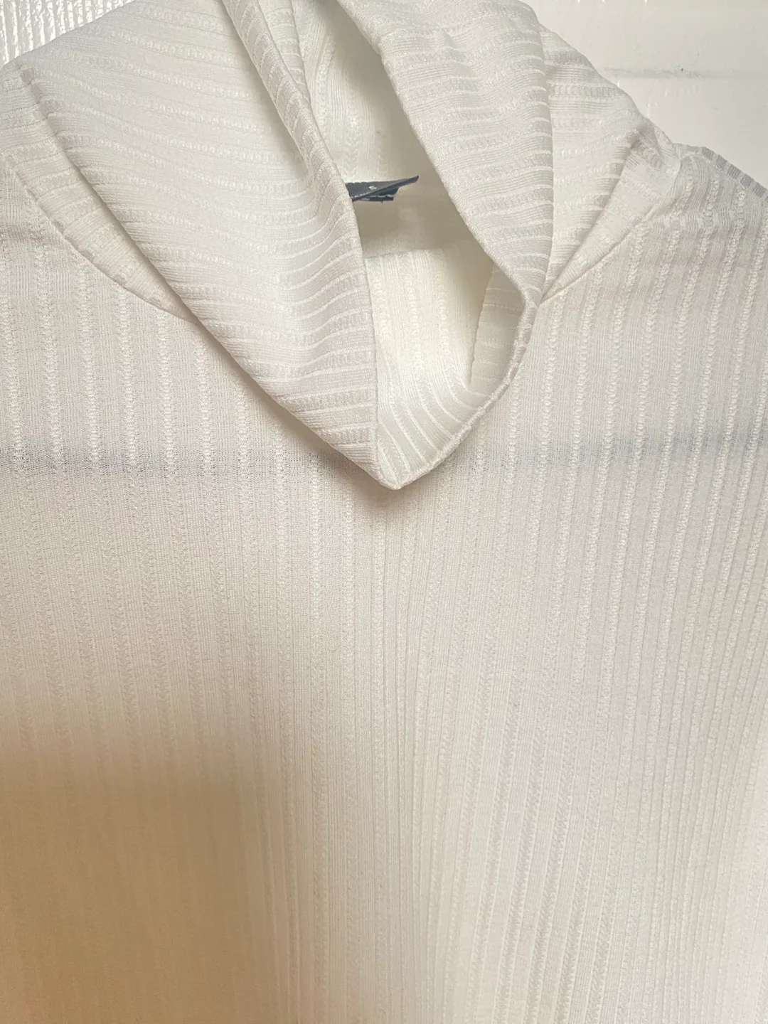 Men White Mock Neck Ribbed Long Sleeve Top image indicator(2)