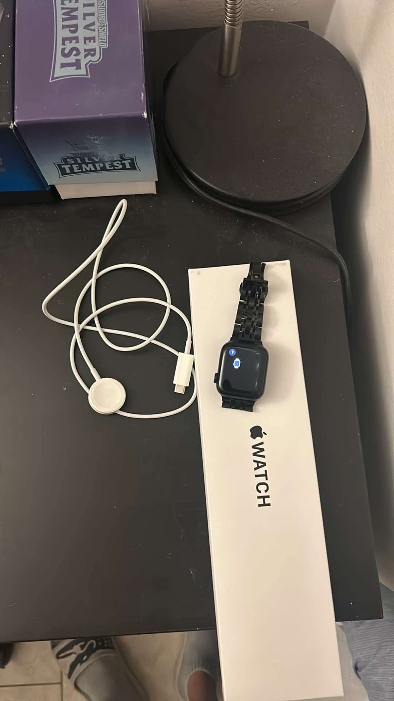 Apple Watch SE - 40mm - photo 4