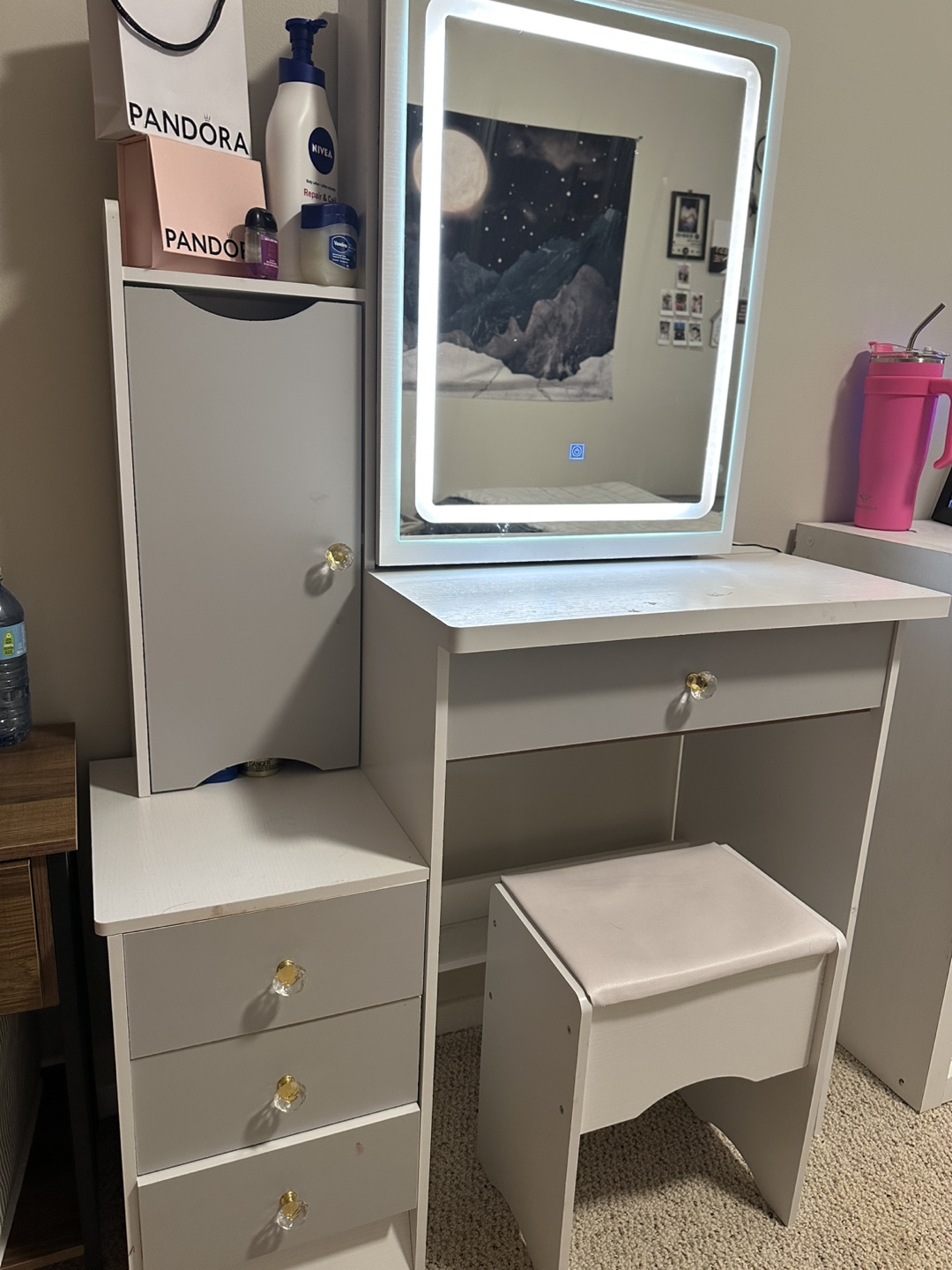 Hoschton Vanity Set with LED Mirror and Stool