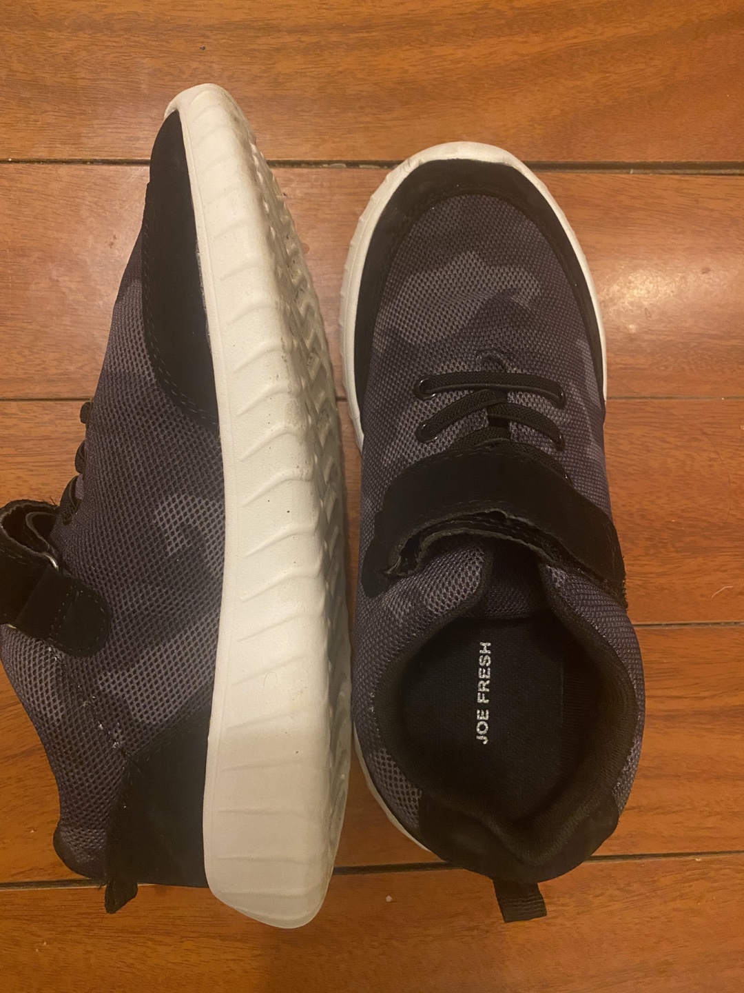 Joe Fresh Kids' Camo Sneakers Size 11C - photo 2