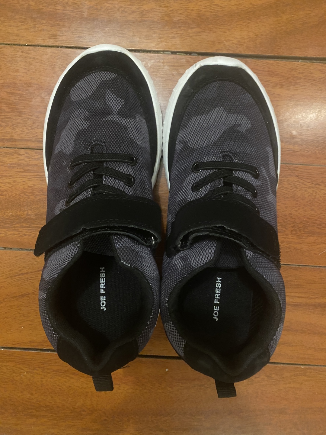 Joe Fresh Kids' Camo Sneakers Size 11C