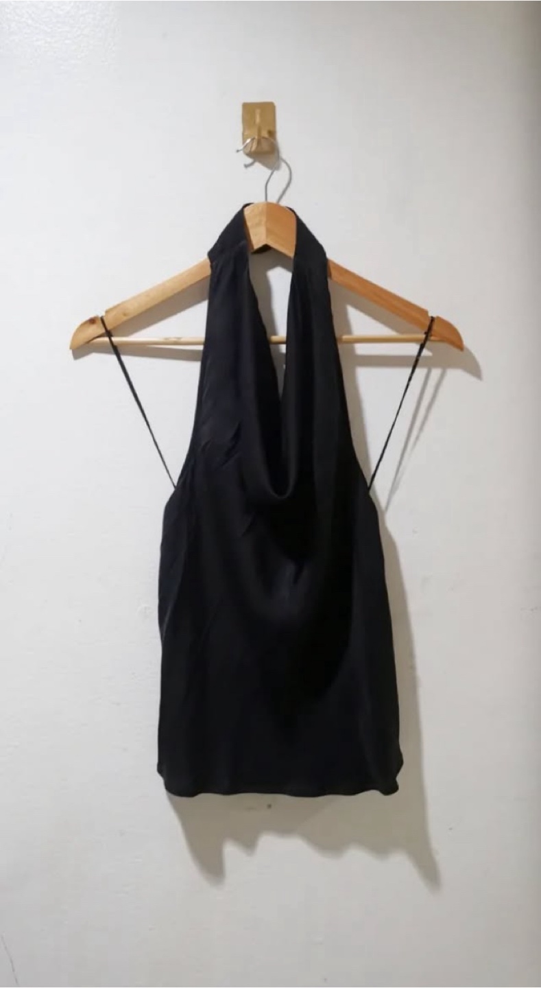 🛍️NEW Zara Black Halter Neck Cowl Neck Satin Top