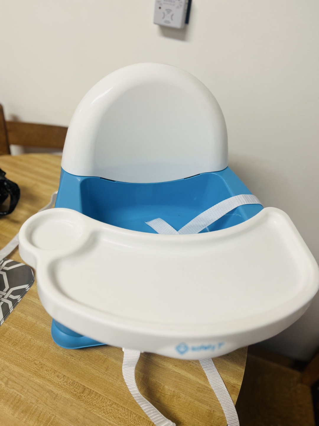 Safety 1st Blue Booster Seat with Tray - photo 2