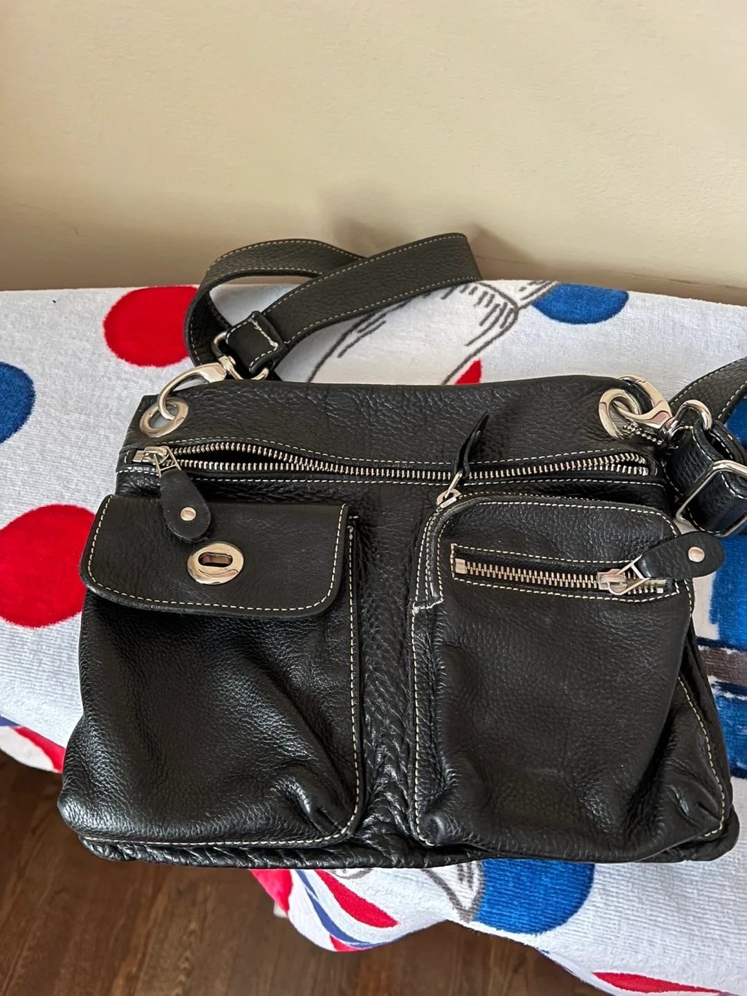 Roots Black Leather Crossbody Bag thumbnail