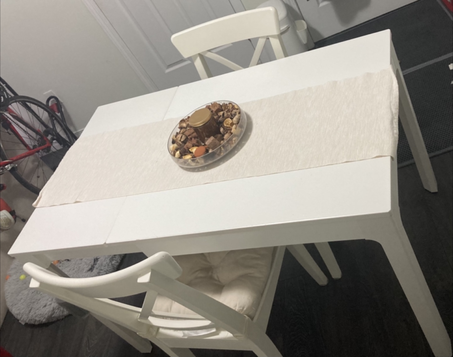 Extendable Dining Table with Two Chairs - photo 4