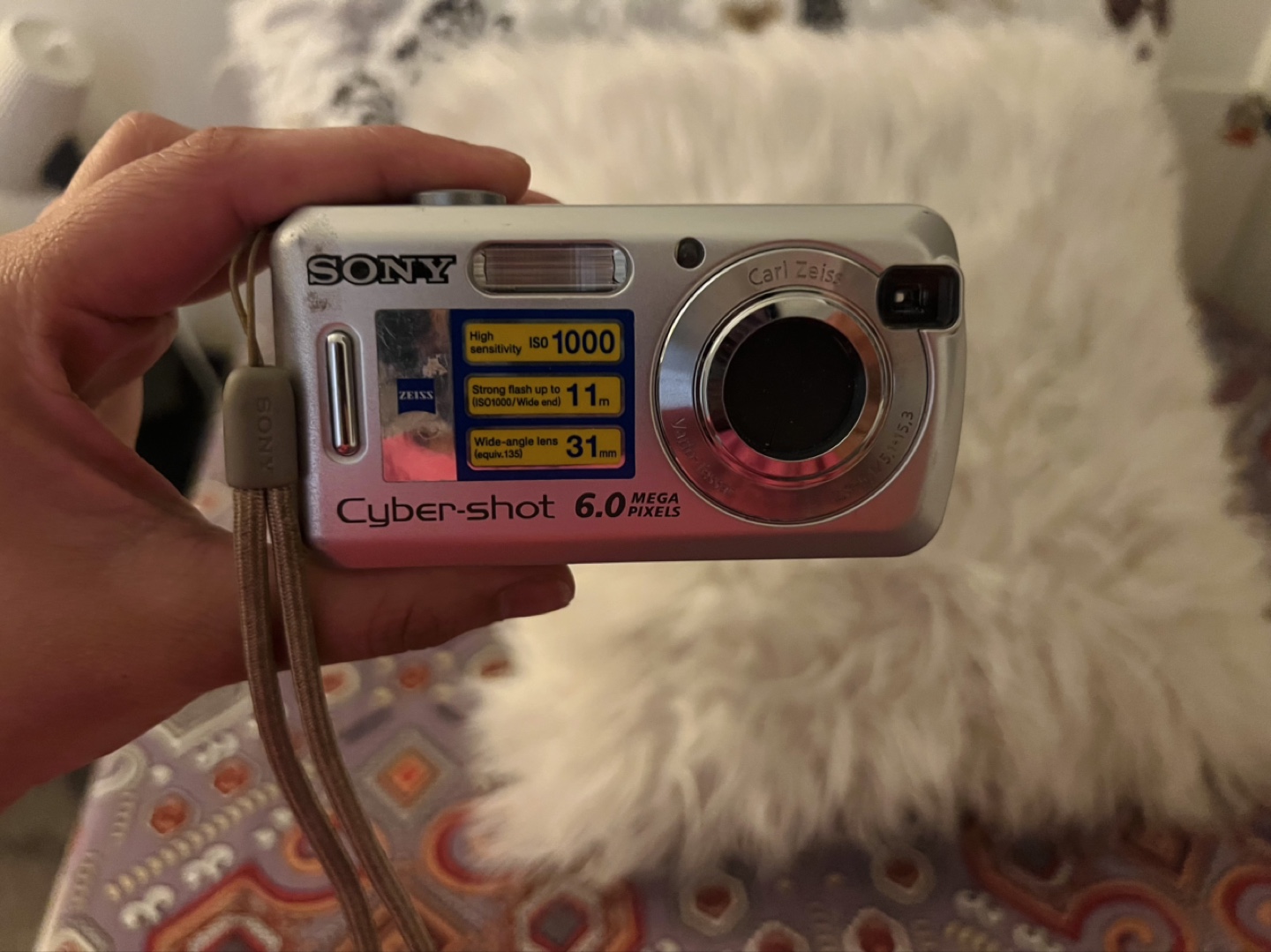Sony Cyber-shot 6.0 Megapixel Digital Camera