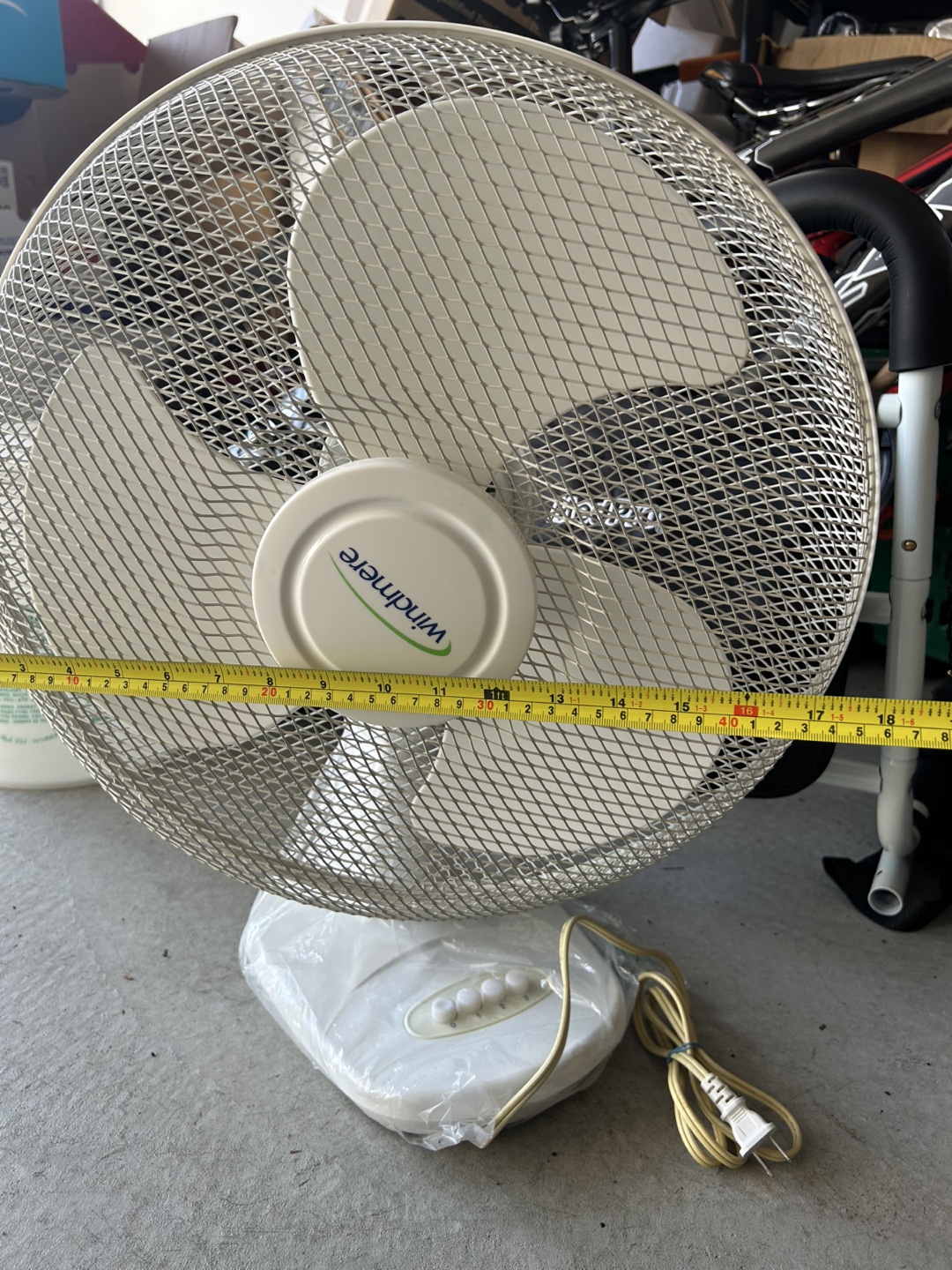 16-inch Oscillating Fan - photo 2
