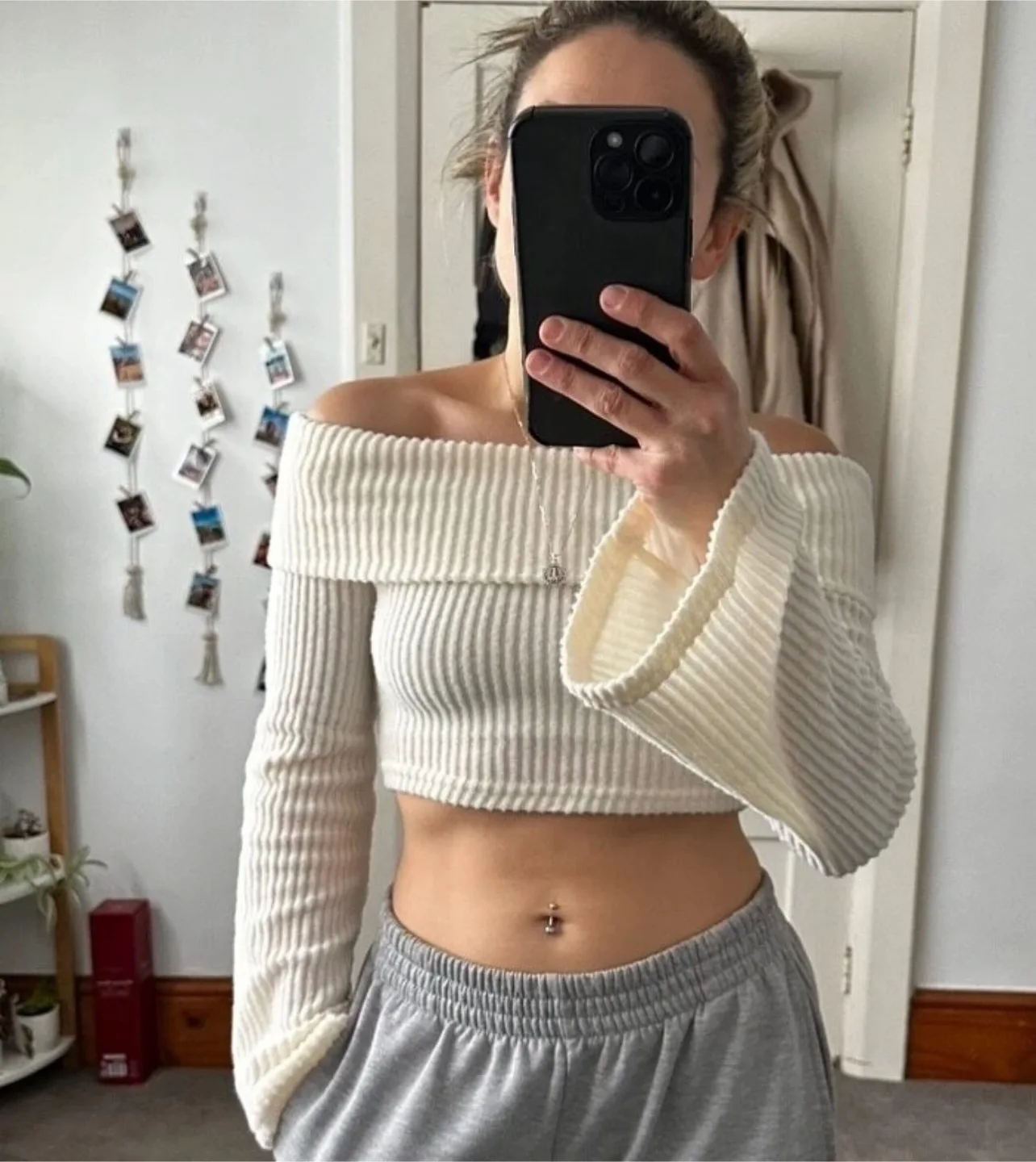 Off-the-shoulder cream  cropped top thumbnail