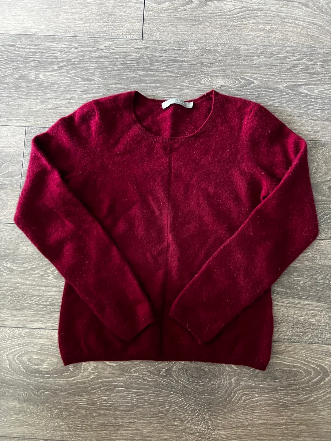 Women's Burgundy Cashmere Sweater thumbnail