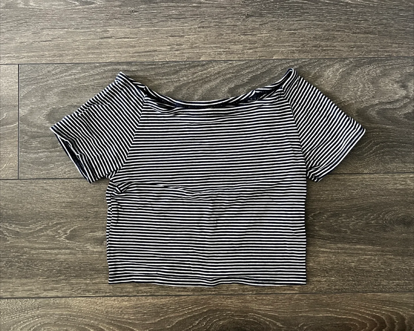 Forever 21 Striped Crop Top thumbnail