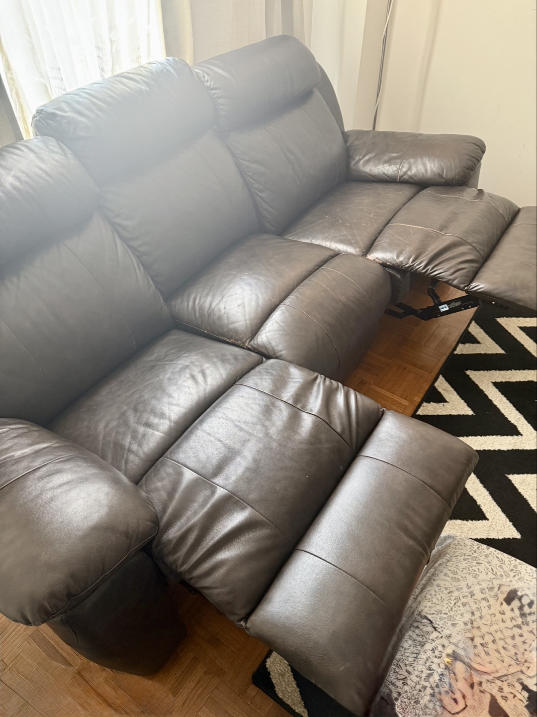 Brown Leather Recliner Sofa - photo 2