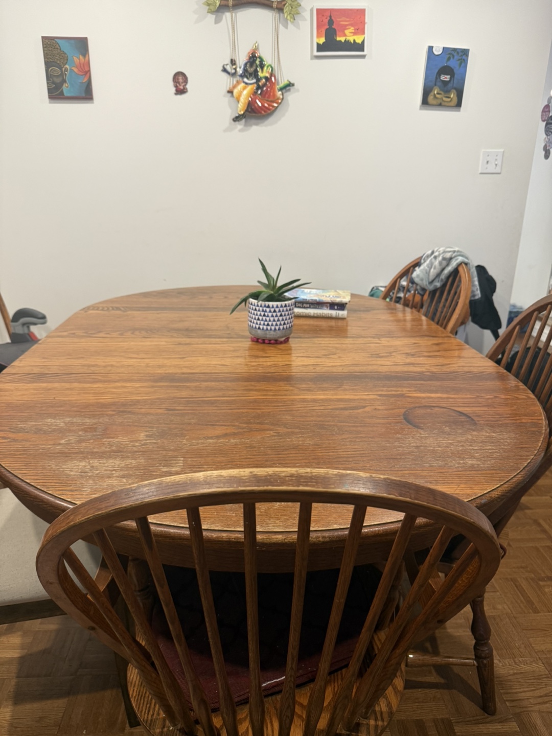 Solid Wood Oval Dining Table and 4 Chairs - photo 2