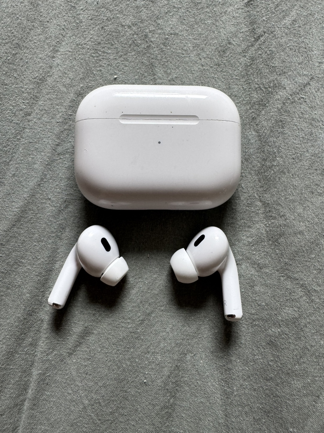 Half Virgin Apple AirPods Pro (2nd generation) - photo 2