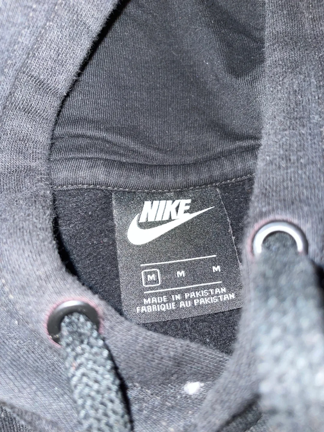 Black Nike hoodie image indicator(3)