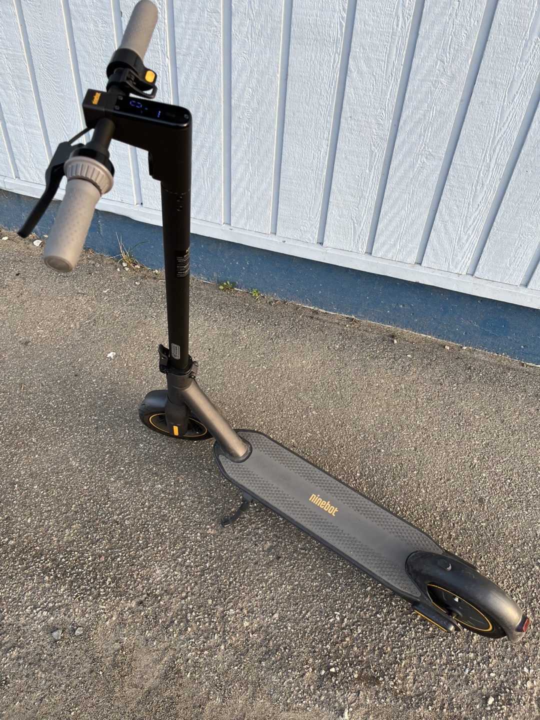 Ninebot G30P Max Electric Scooter
