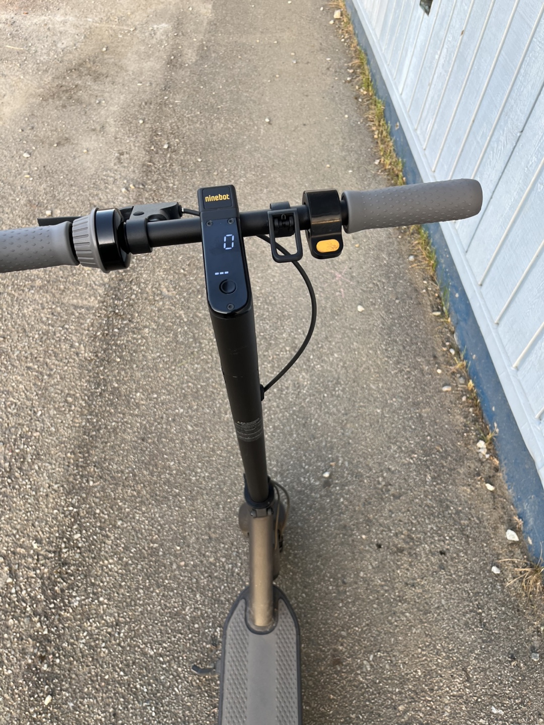 Ninebot G30P Max Electric Scooter - photo 3