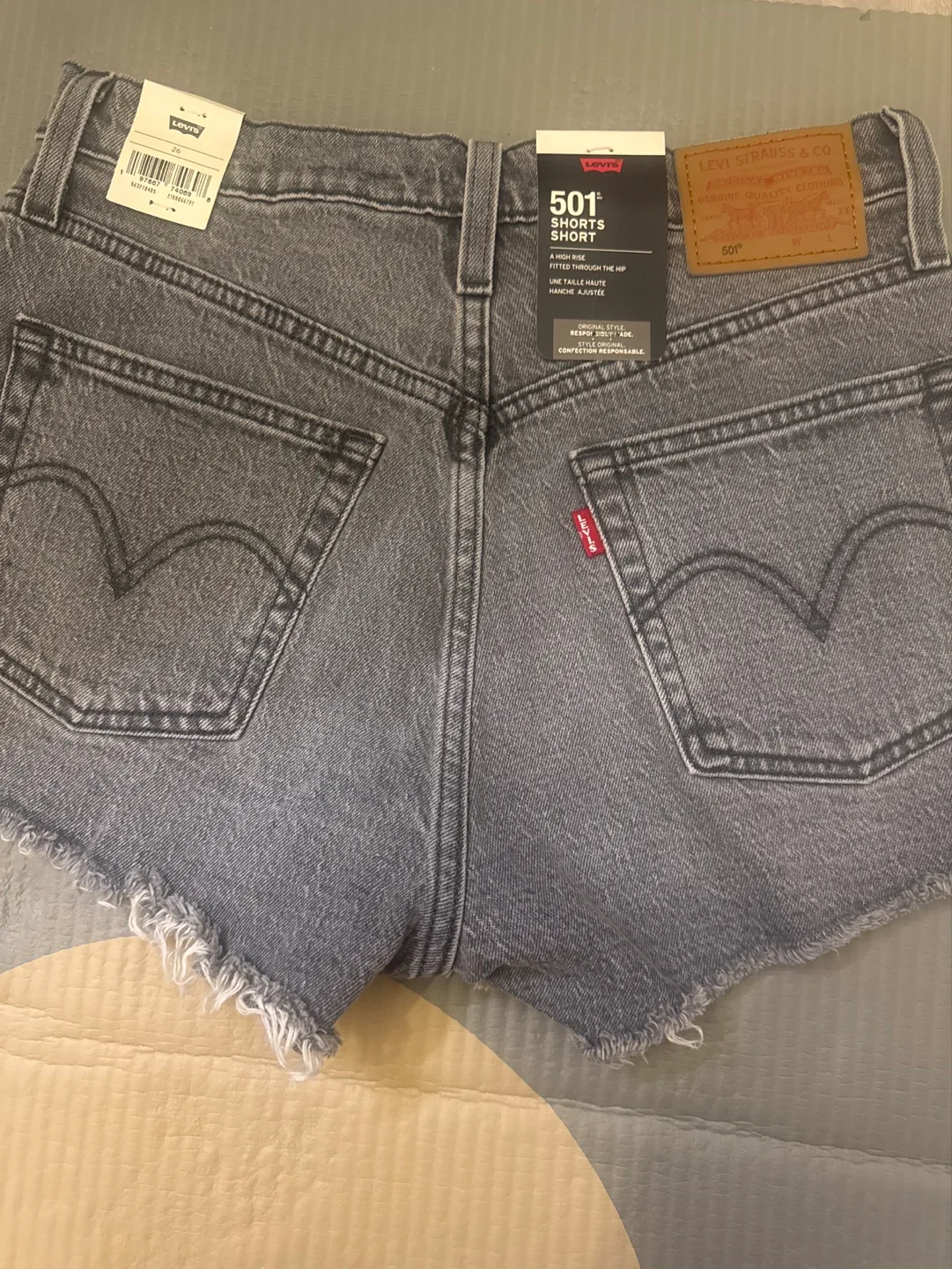 Levi's 501 Shorts - Grey - Size 26 image indicator(2)