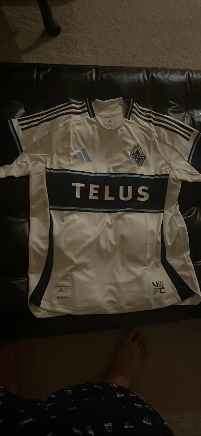 Vancouver Whitecaps FC Adidas Jersey thumbnail