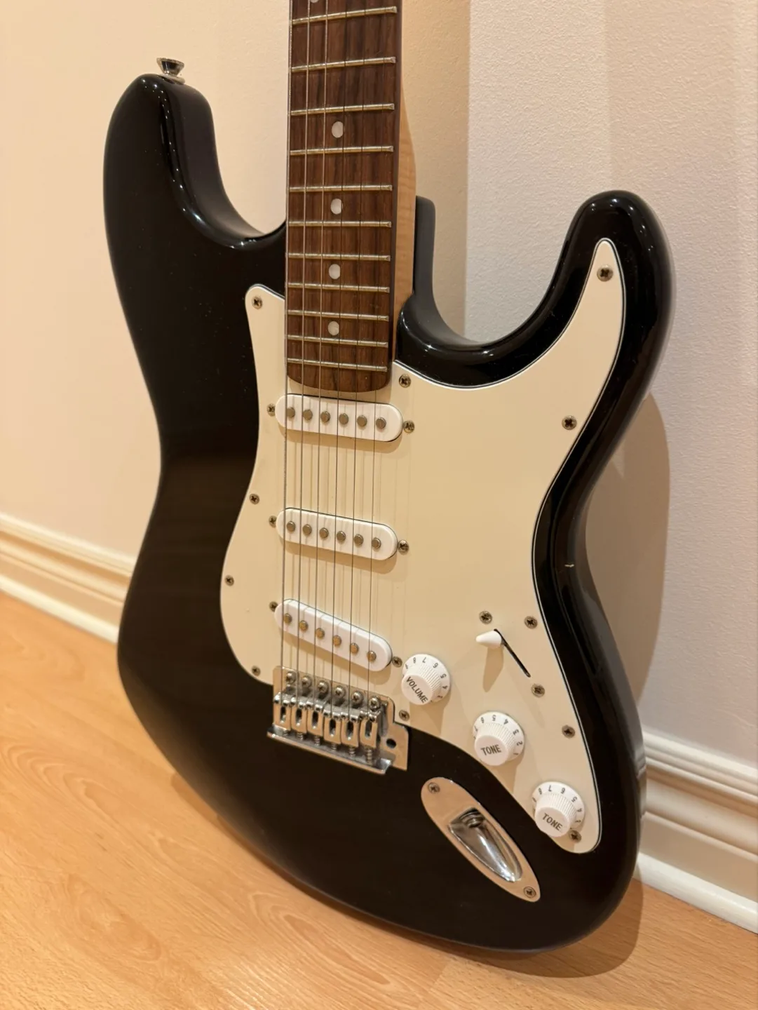 Burswood Electric Guitar image indicator(3)