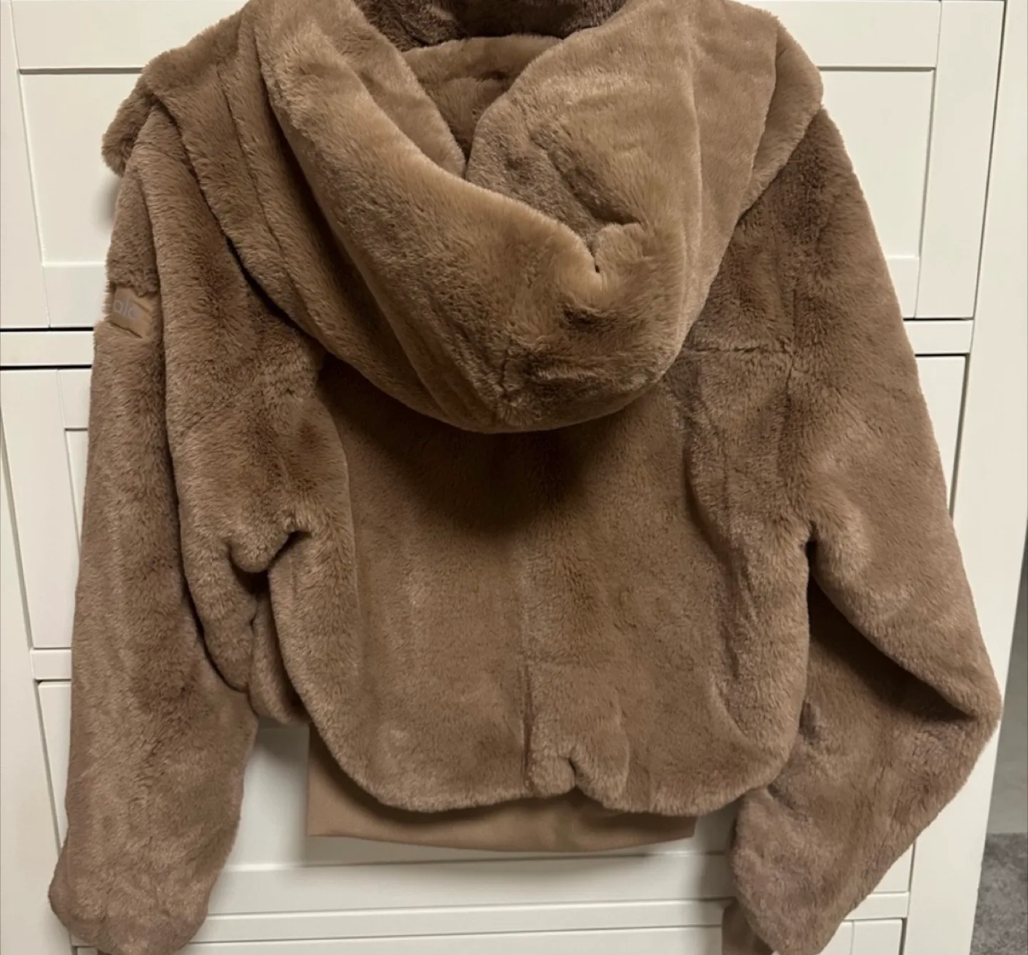 Alo Yoga Faux Fur Jacket - Size Small image indicator(3)