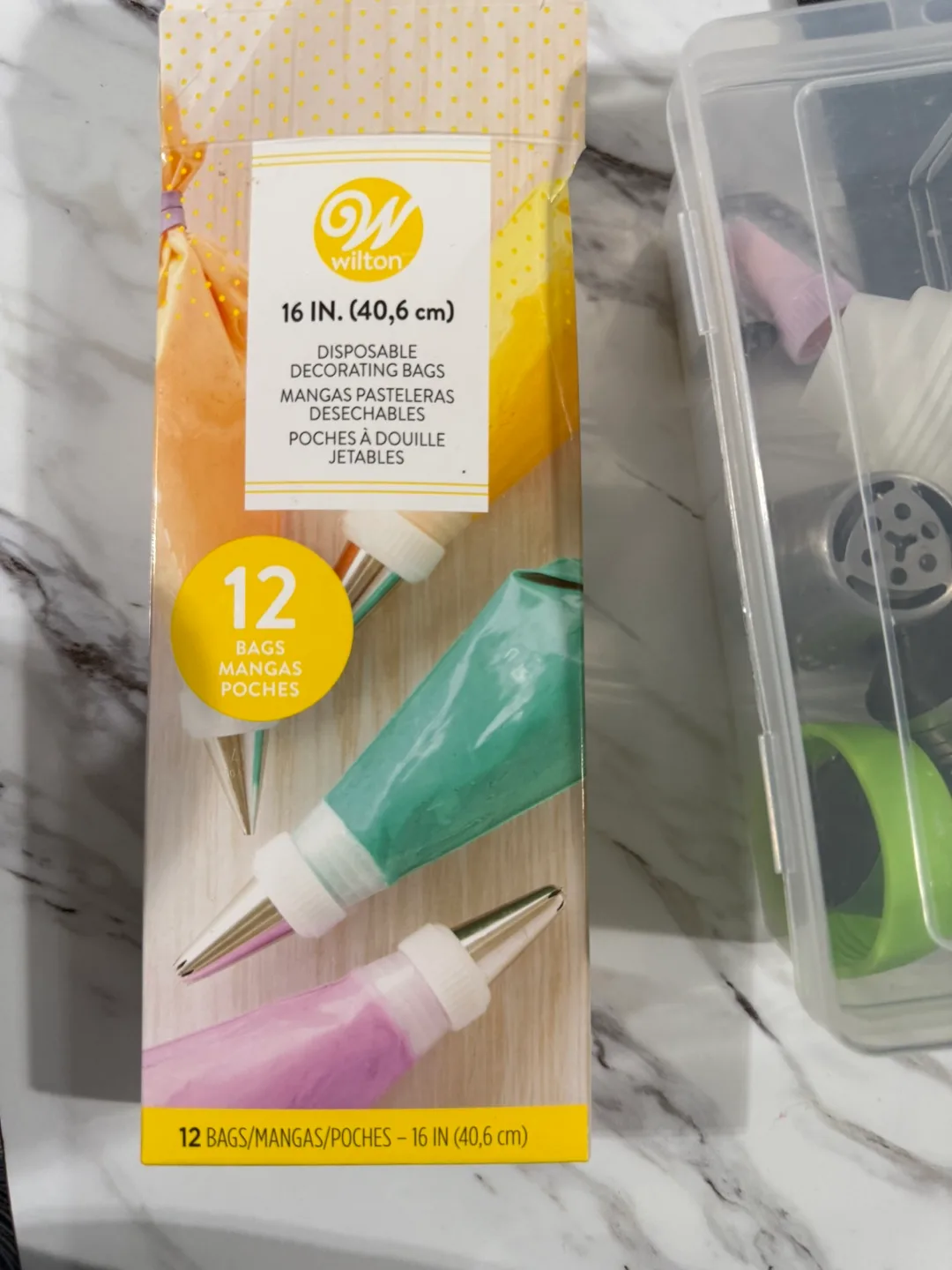 Cake Decorating Kit + Wilton Piping Bags thumbnail