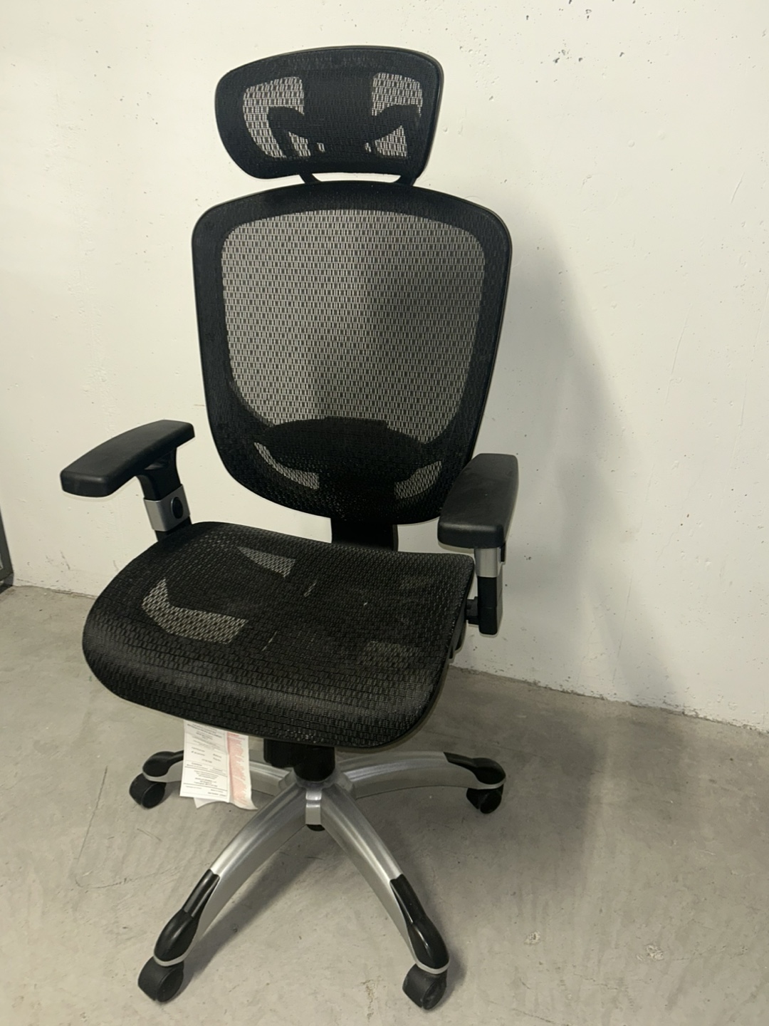 Ergonomic Mesh Office Chair with Headrest - photo 3