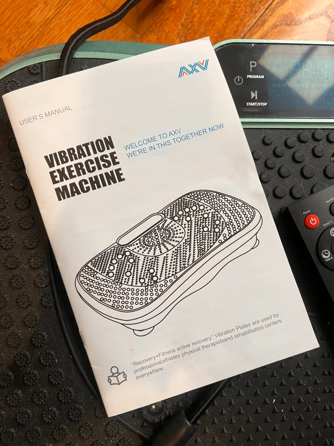 AXV Vibration Exercise Machine with Resistance Bands image indicator(4)