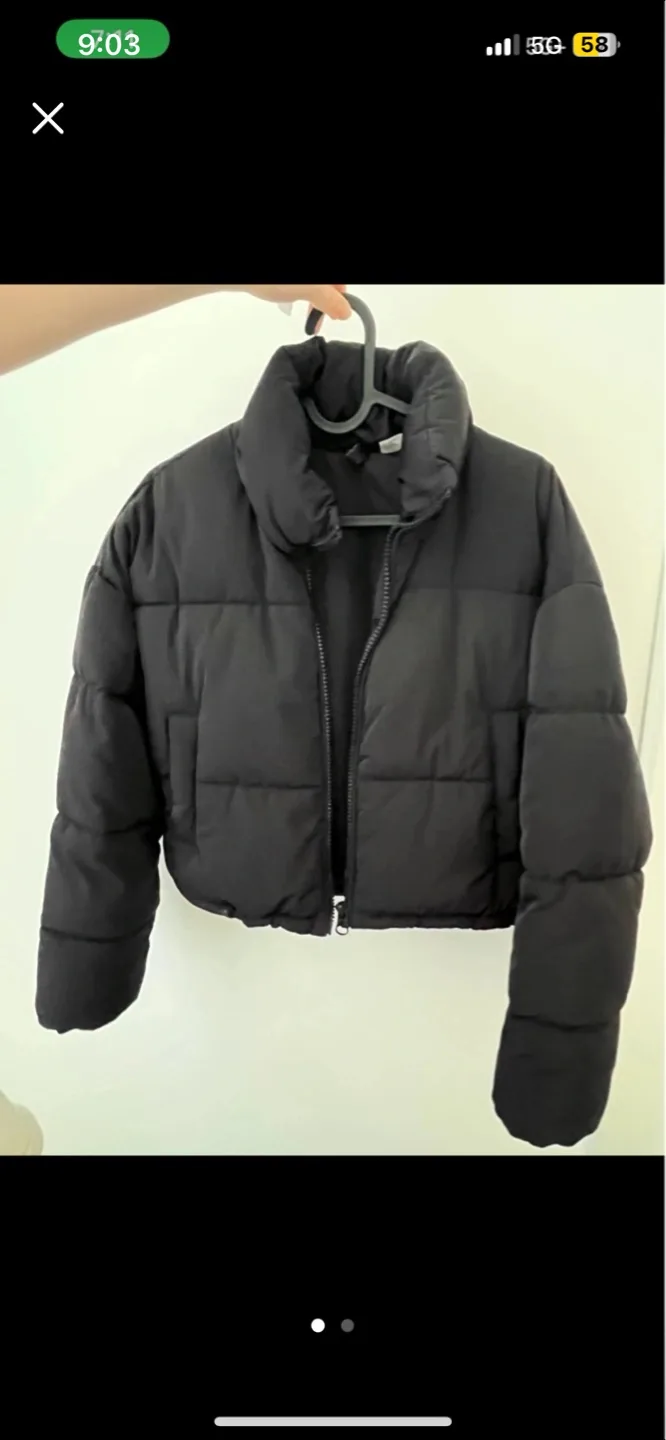 H&M Black Cropped Puffer Jacket thumbnail