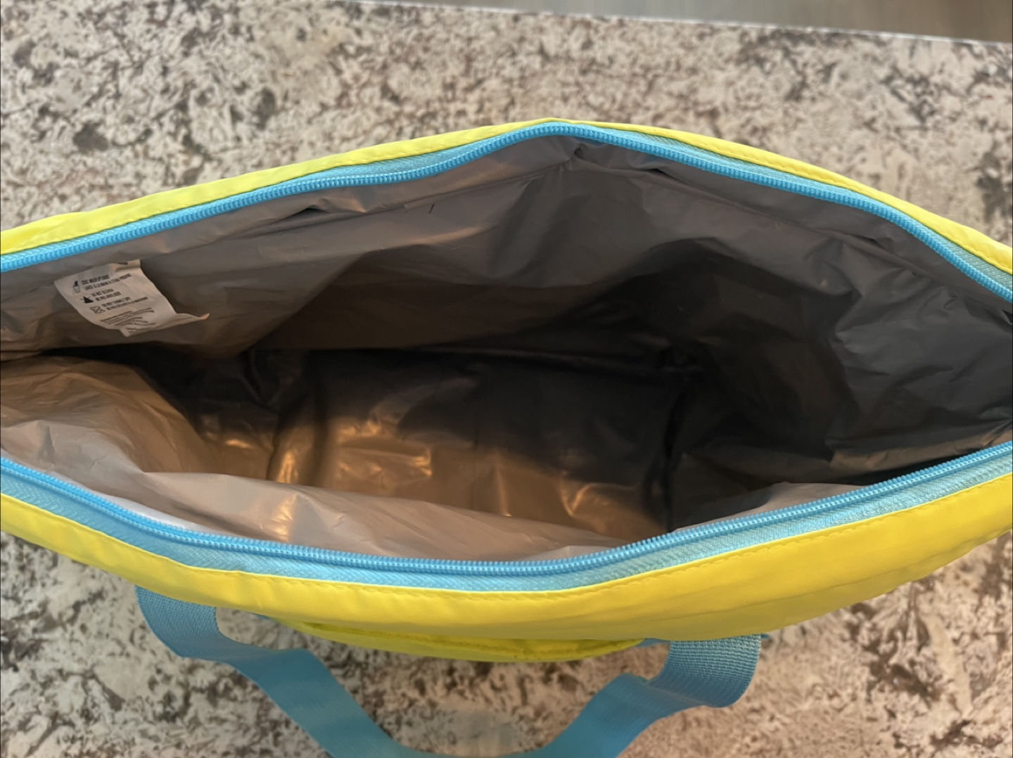 LCBO Insulated Tote cooler Bag - photo 2