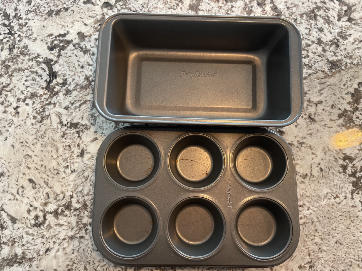 Betty Crocker Baking Pans - Loaf Pan & Muffin Tin