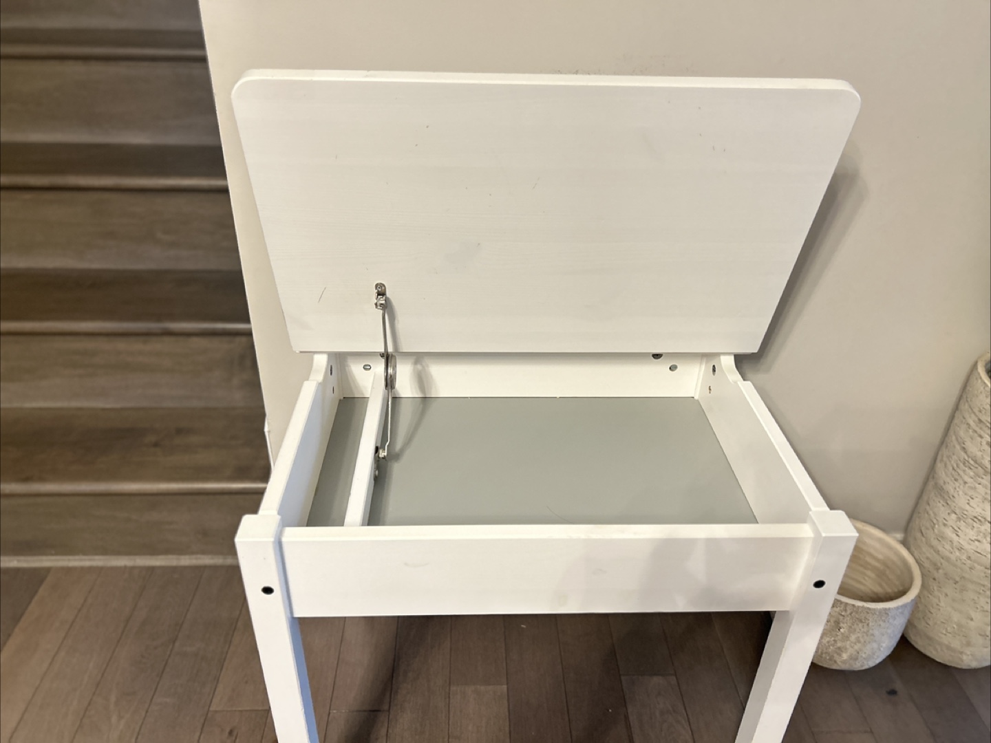 White Children's Desk with Storage - photo 3