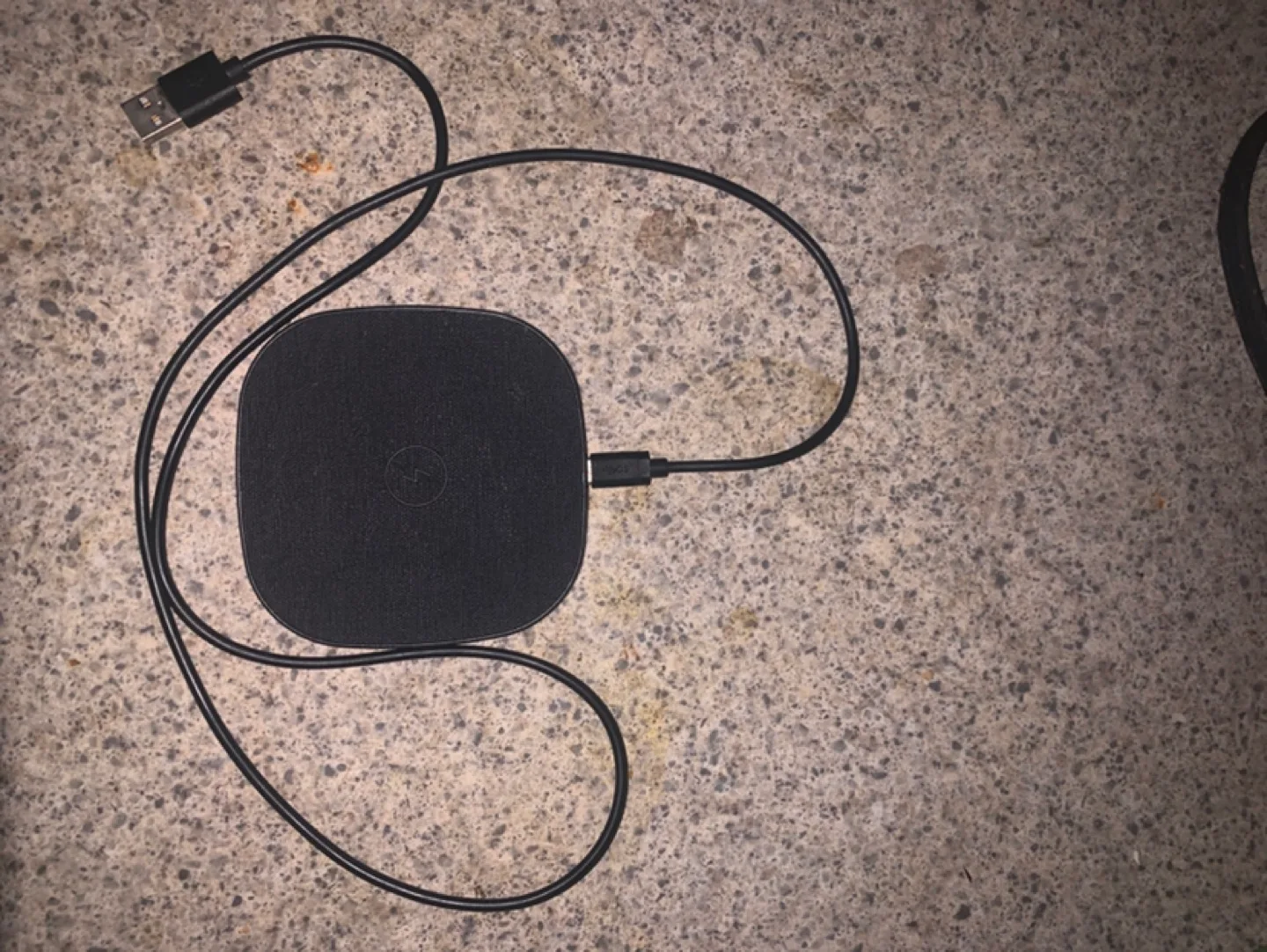 Wireless Charging Pad 🧡 image indicator(2)