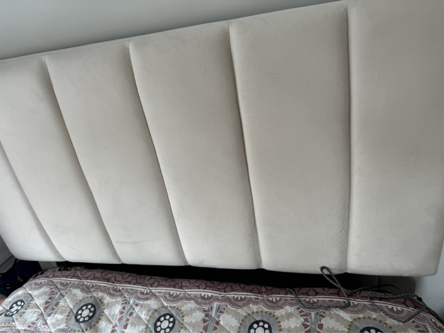 Twin-size Bed Frame with Headboard - photo 3