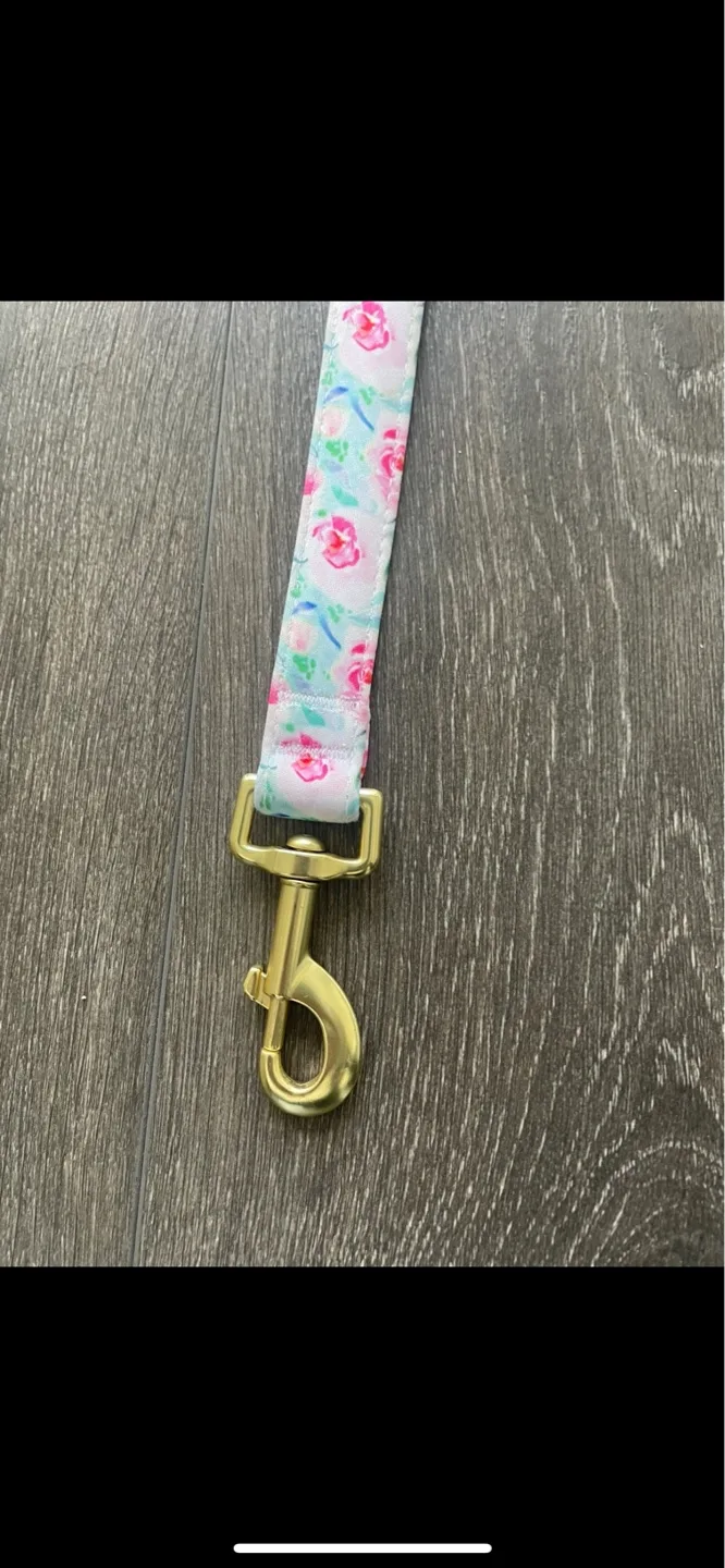 Top-Paw Dog Collar and Leash Set - Floral Print image indicator(3)