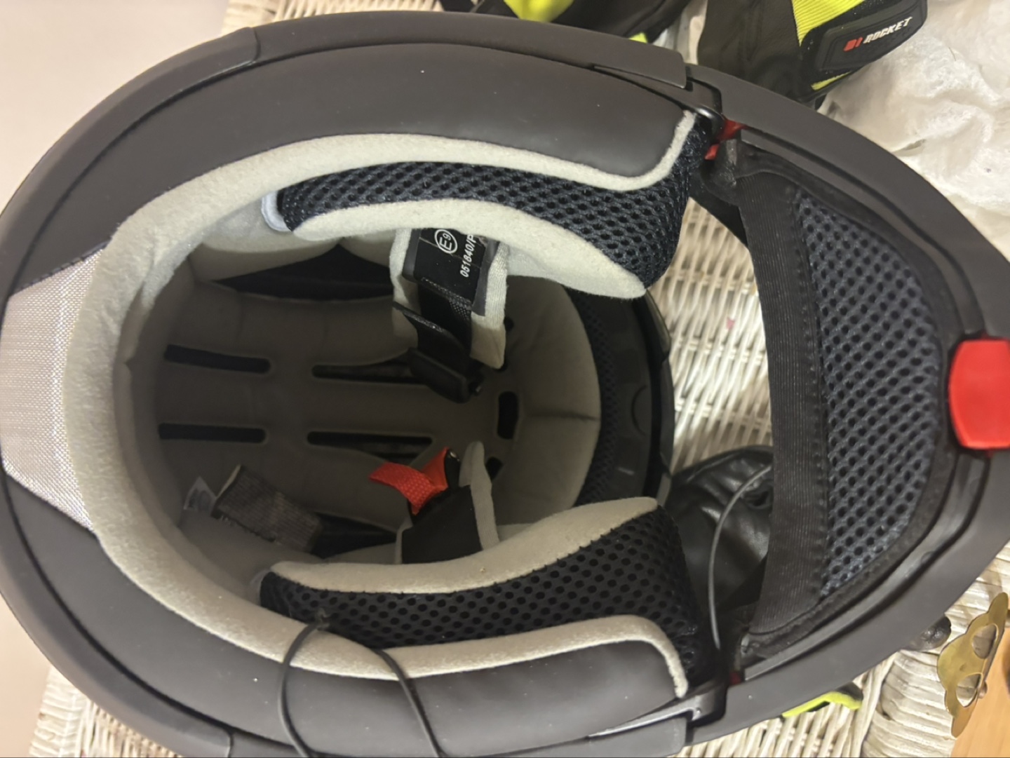Pair of ZOX Matte Black Helmets - photo 3