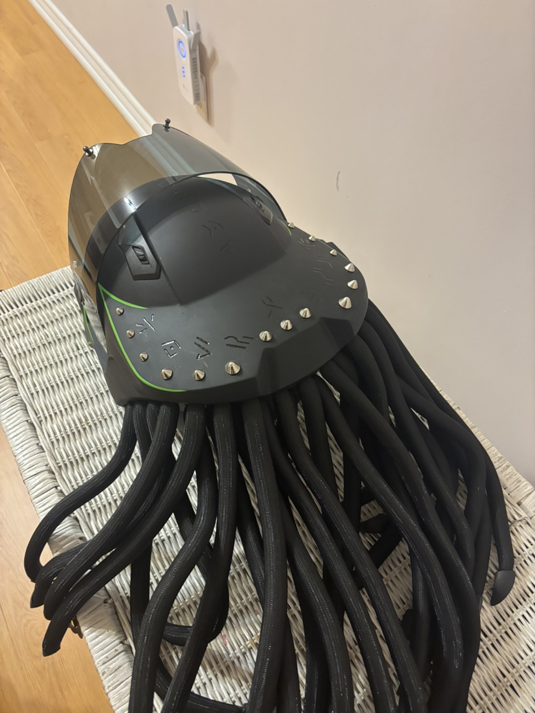 Predator Style Motorcycle Helmet with Dreadlocks - photo 4