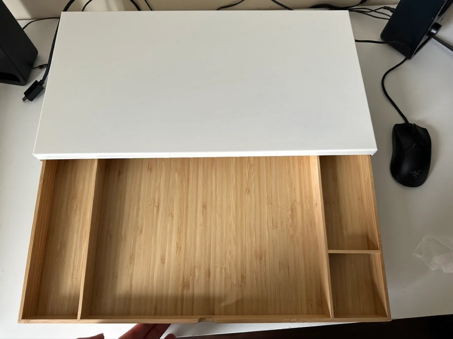 Ikea White Monitor Stand image indicator(2)