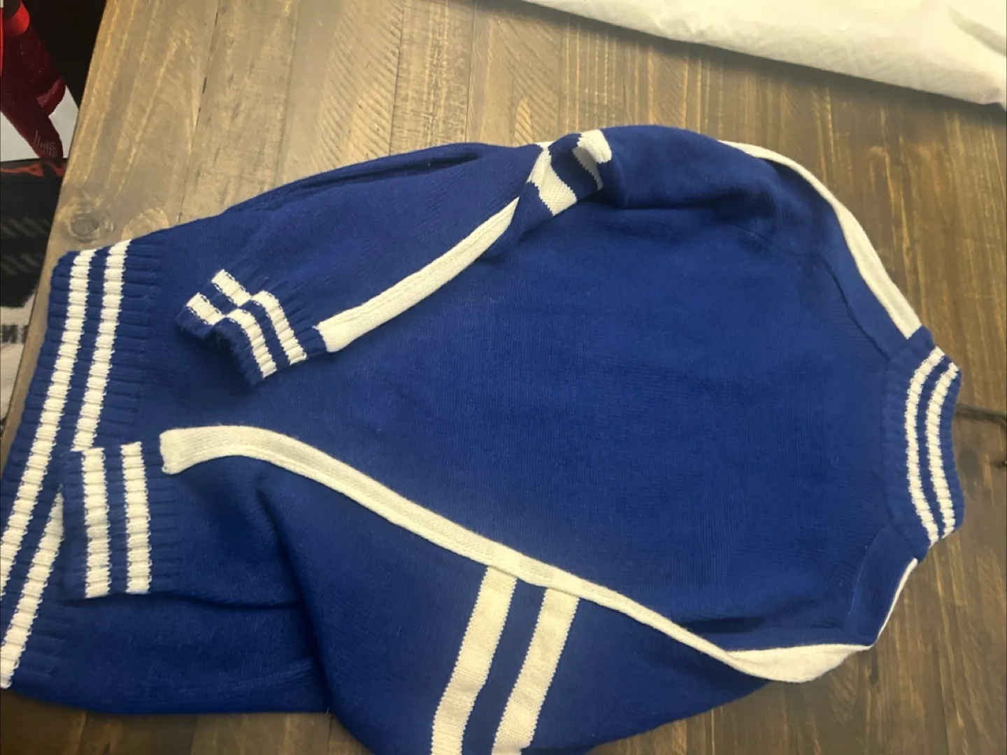 Vintage Toronto Maple Leafs Hockey Sweater/Jersey image indicator(8)