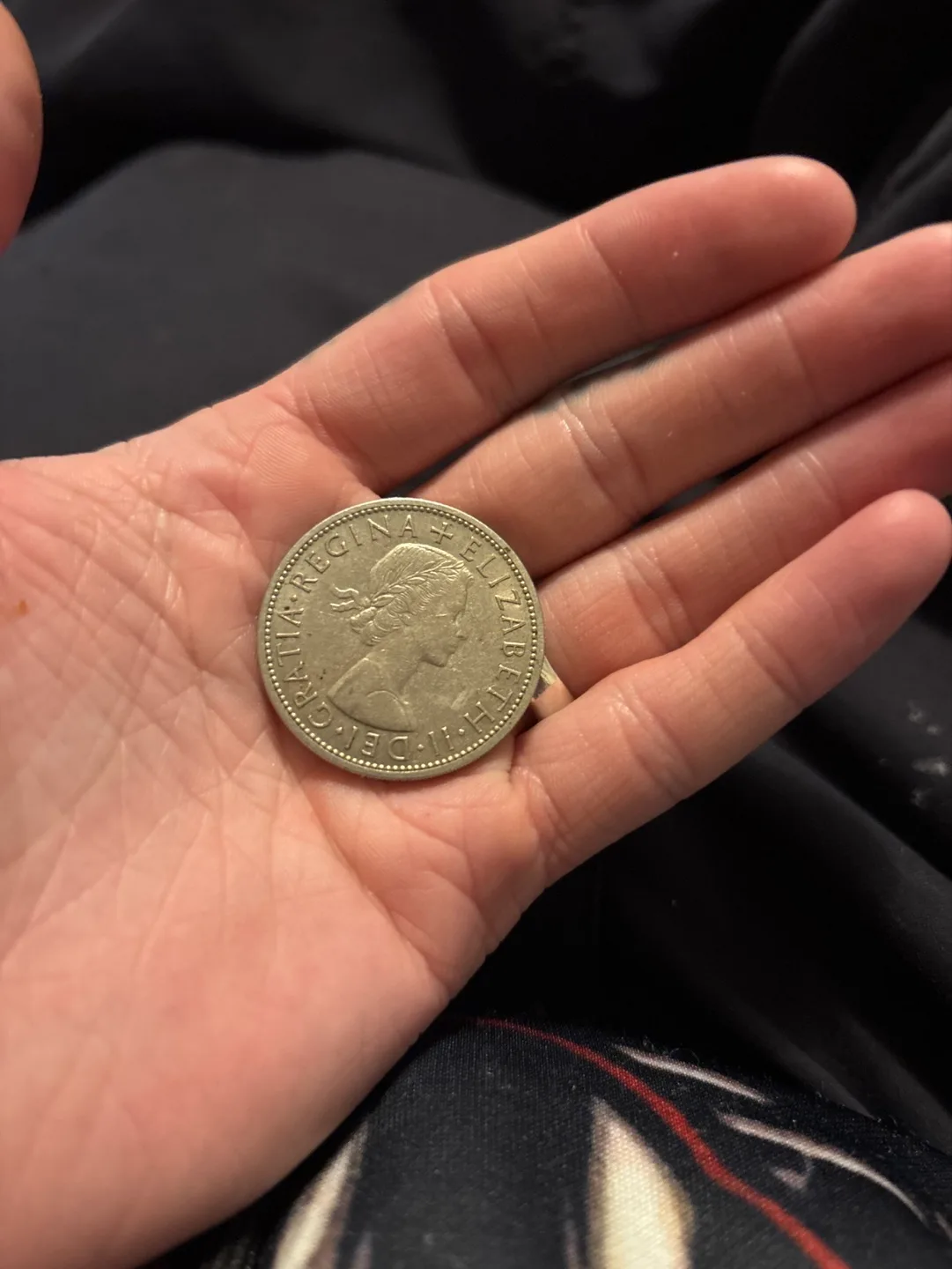 1957 Canadian Elizabeth II half crown image indicator(2)