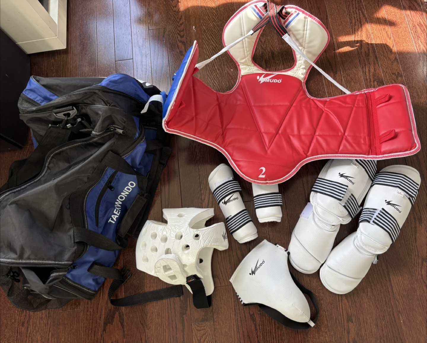 Taekwondo Gear Set - photo 2