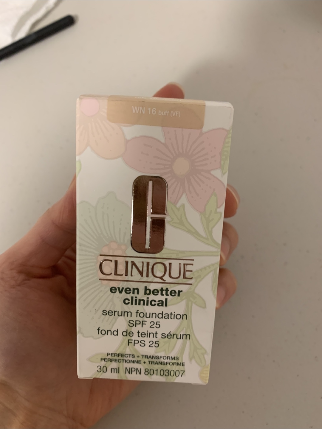 New - Clinique Even Better Clinical Serum Foundation (WN 16)